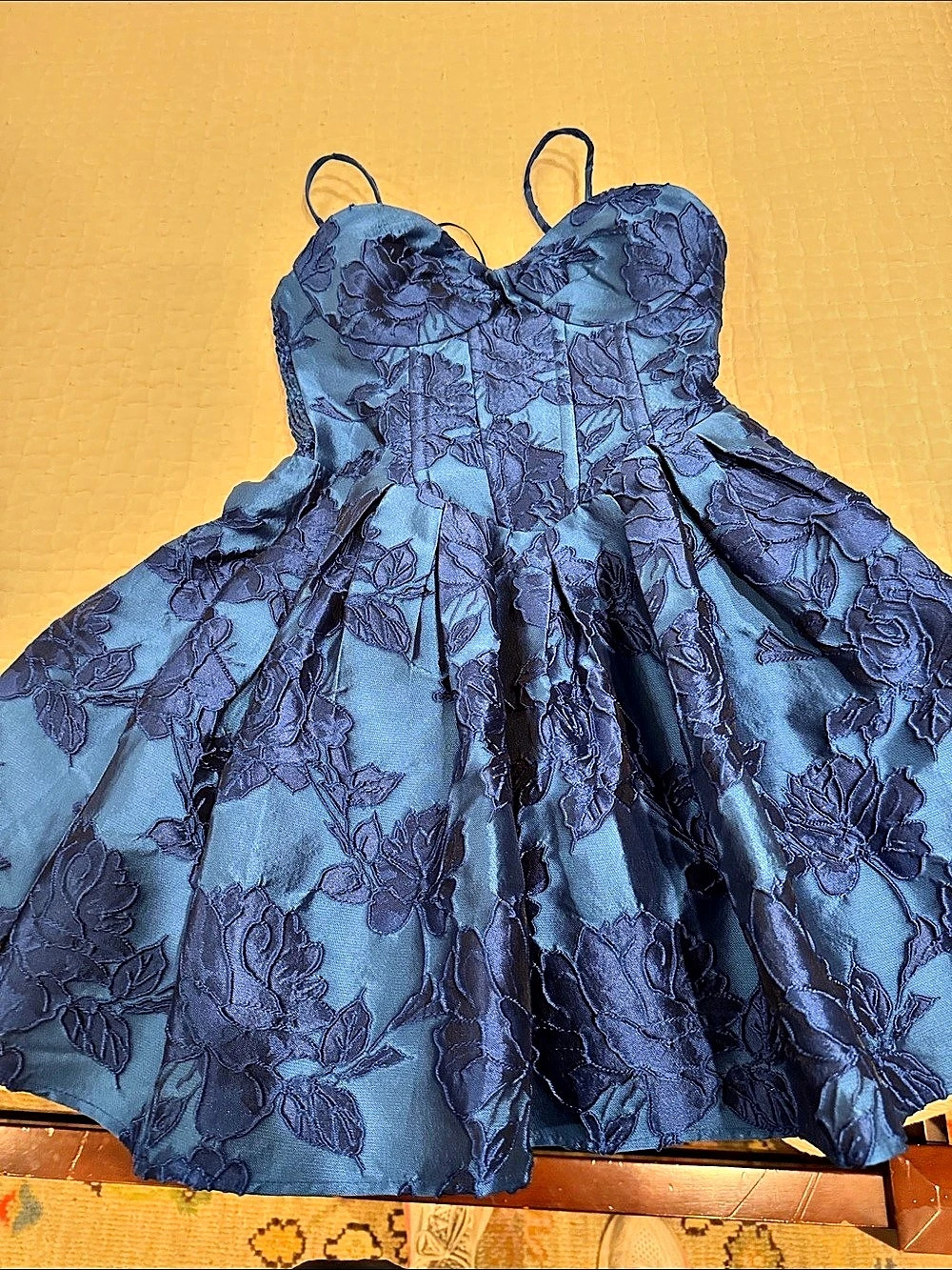 Elliatt Sorelle Bustier Mini Dress Floral Blue Small